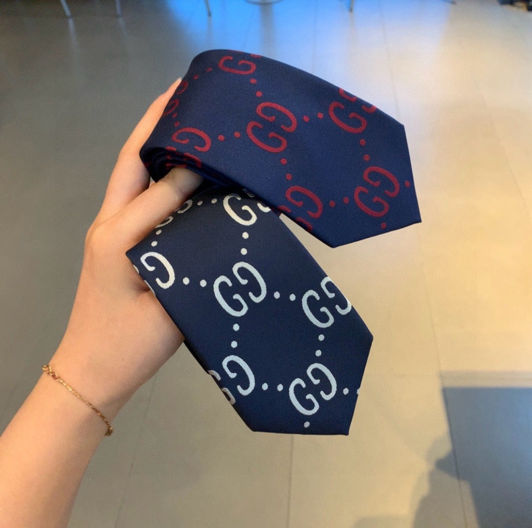 Gucci Style Men's Oversized GG Silk Tie