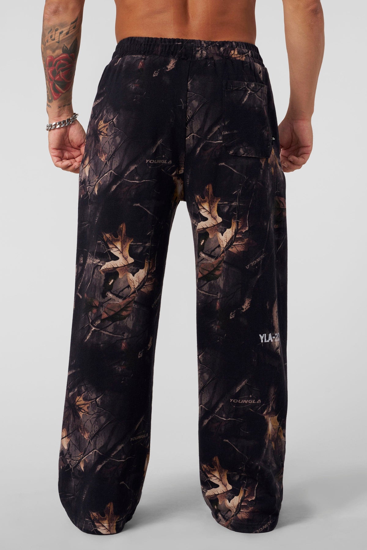 2094 - Tree Camo Collection - No Cuff Sweats