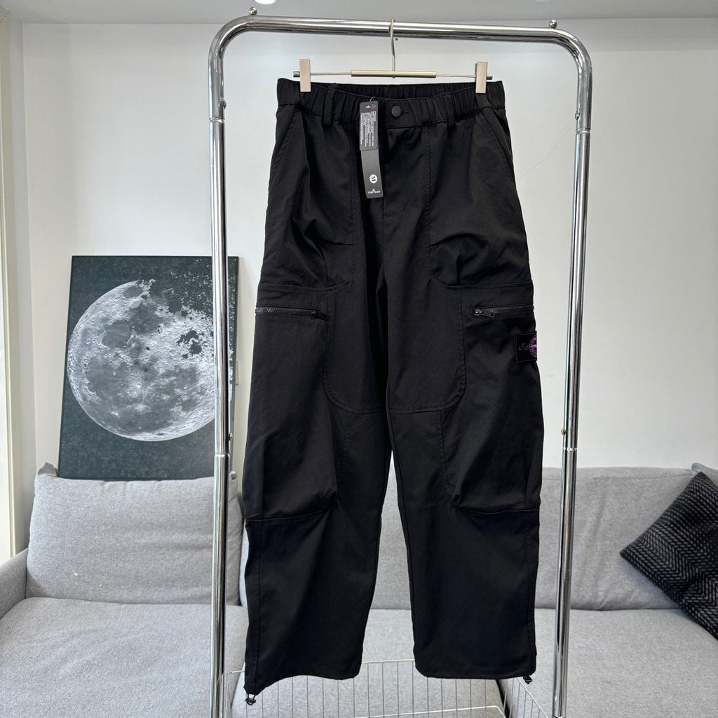 Stone Island Multi-Pocket Cargo Trousers with Bellows Pockets and Compass Badge