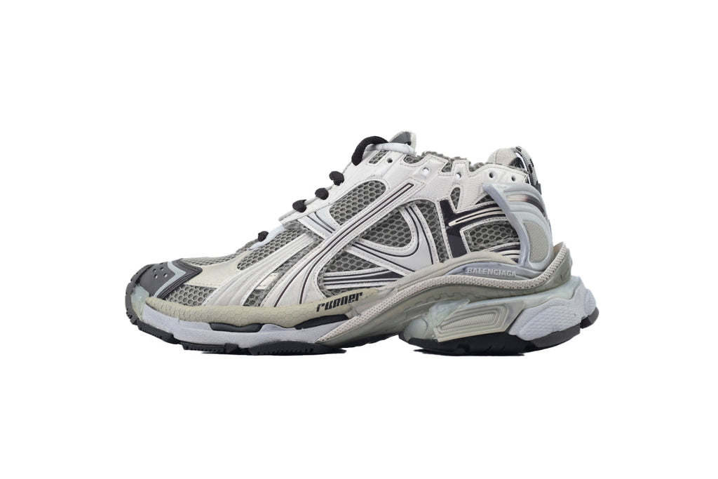 Balenciaga Runner Sneaker Grey Brown 772774 W3RMU 2000