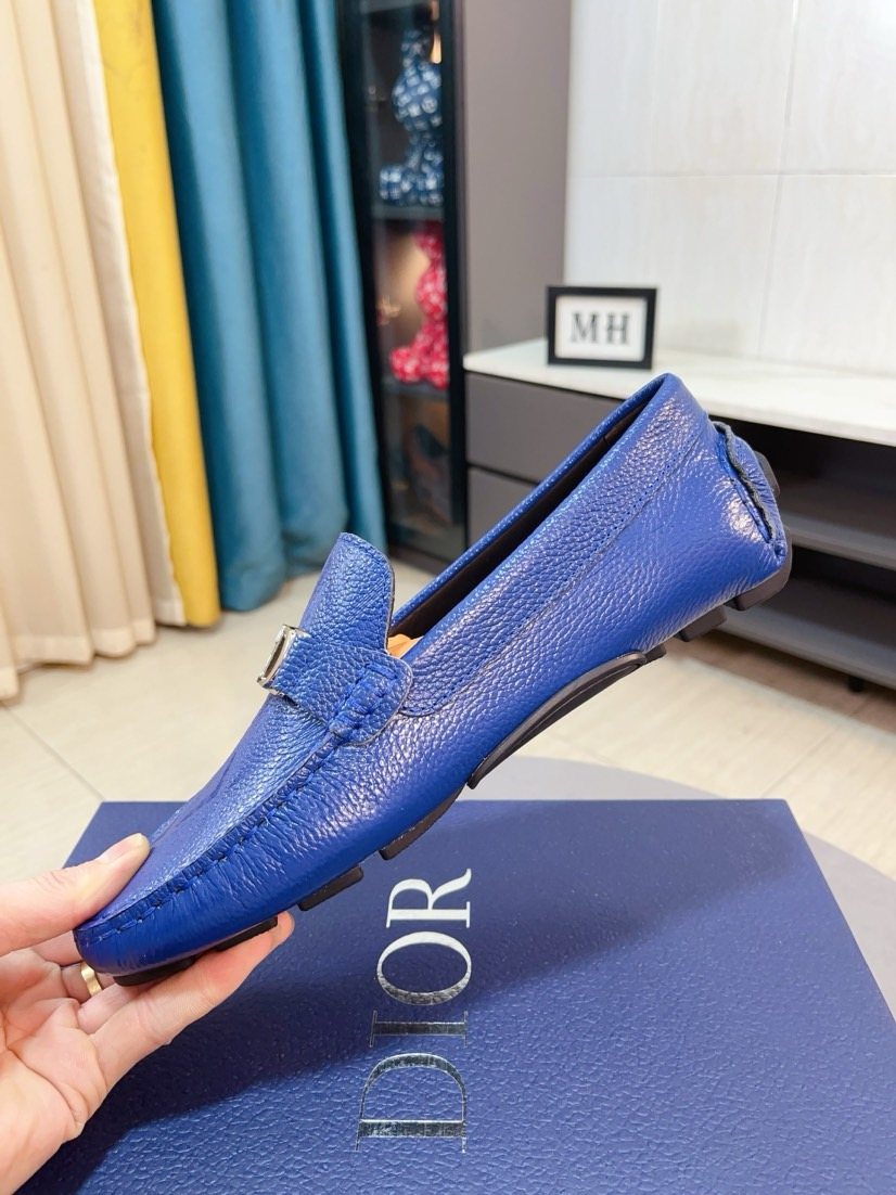 Dior Men’s Textured Metal-Trim Loafers